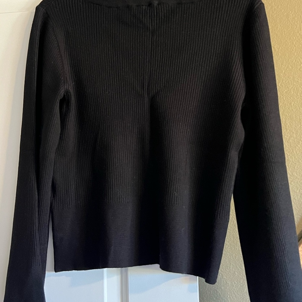 Splendid
Farah Ribbed Sweater - Picture 4 of 5